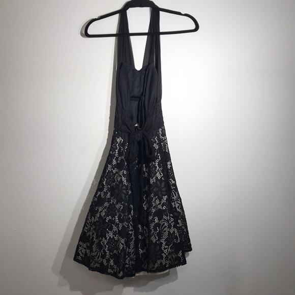 FE FOREVER Black Lace Halter Dress Size Medium - Picture 9 of 9